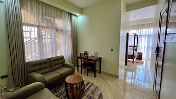 Skylark Hotel