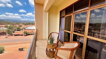 Skylark Hotel