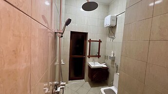 Skylark Hotel