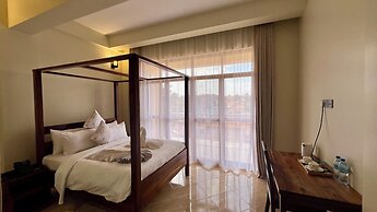 Skylark Hotel