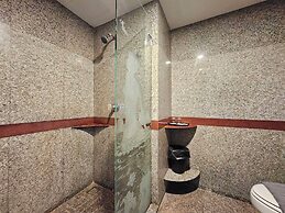 Paramount Palace Hotel Dannok