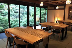 yamakawaonsen kosugian