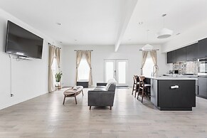 Entire Home in Fountain Square