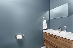 Entire Home in Fountain Square