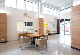 185 @ Surawong Hotel