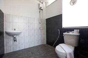 185 @ Surawong Hotel