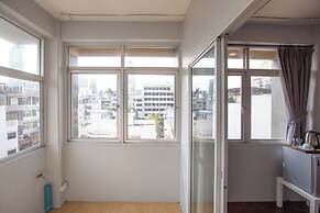 185 @ Surawong Hotel