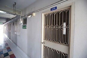 D-haus Ngamwongwan Residence