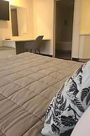 Fountain Court Motel