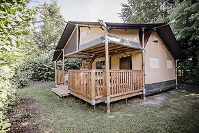 Family Forest Stay With Garden