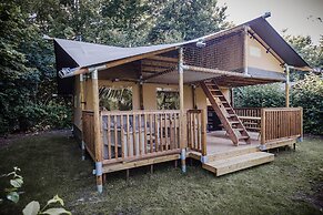 Family Forest Stay With Garden