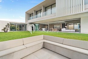 Ardjuno Villa by Kozystay - Ungasan