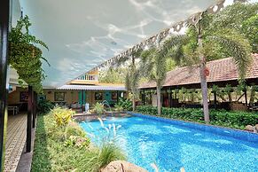 Mayfair Manor Alibag