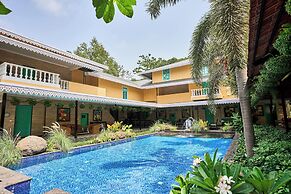 Mayfair Manor Alibag