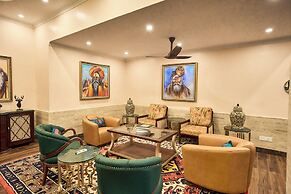 Mayfair Manor Alibag