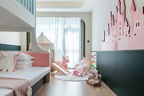 Vishan Garden Trendy Hostel