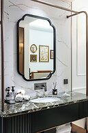 Vishan Garden Trendy Hostel