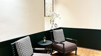 Vishan Garden Trendy Hostel