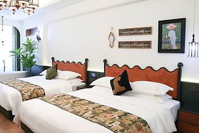 Vishan Garden Trendy Hostel