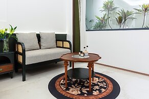 Vishan Garden Trendy Hostel