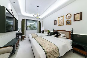Vishan Garden Trendy Hostel