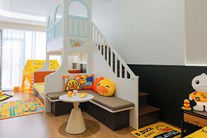 Vishan Garden Trendy Hostel
