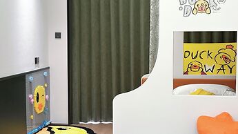 Vishan Garden Trendy Hostel