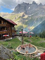 Berggasthaus Tschingelhorn - only accessible on foot (2 hour hike)
