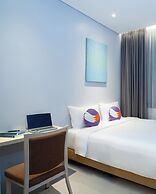 Fox Lite Hotel Cikarang