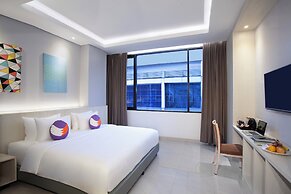 Fox Lite Hotel Cikarang