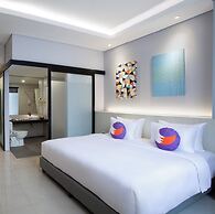 Fox Lite Hotel Cikarang