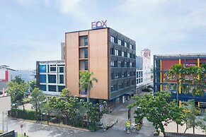 Fox Lite Hotel Cikarang
