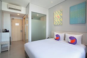 Fox Lite Hotel Cikarang