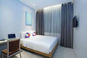 Fox Lite Hotel Cikarang