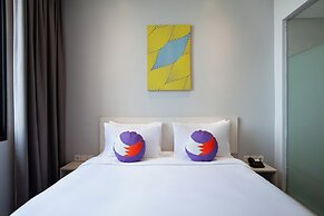 Fox Lite Hotel Cikarang