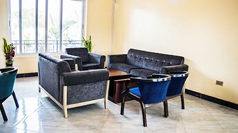 Northern Gateway Hotel And Lounge