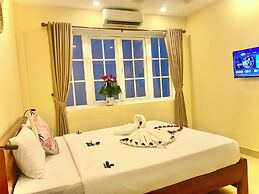 Aman Riverside Hotel
