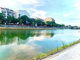 Aman Riverside Hotel