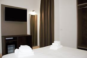 Domus Dea Roma - by Trinità