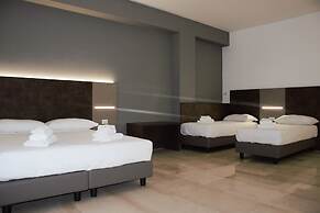 Domus Dea Roma - by Trinità