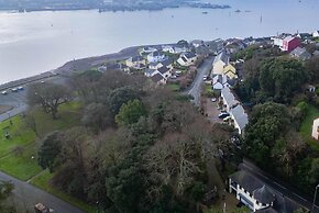 Marina House Annex - 1 Bedroom - Neyland