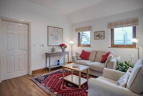 Marina House Annex - 1 Bedroom - Neyland