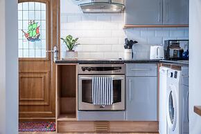 Marina House Annex - 1 Bedroom - Neyland