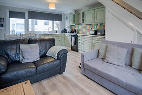 Swanbrook - 2 Bedroom Chalet- Freshwater East