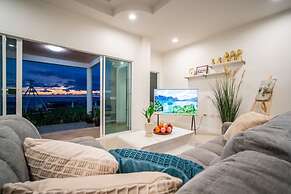 Ocean View 4BR Pool Villa KataBB Seaview