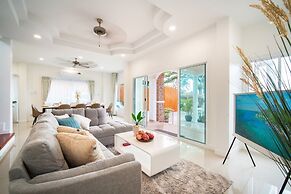 Ocean View 4BR Pool Villa KataBB Seaview