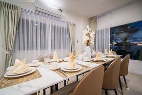 Ocean View 4BR Pool Villa KataBB Seaview