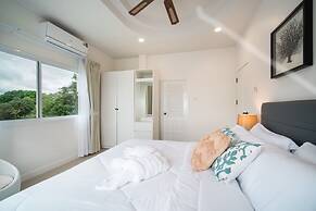 Ocean View 4BR Pool Villa KataBB Seaview