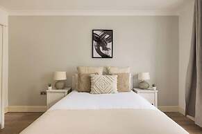 Beautiful Room in Acton