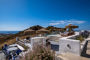 3 Paros All Season Villas